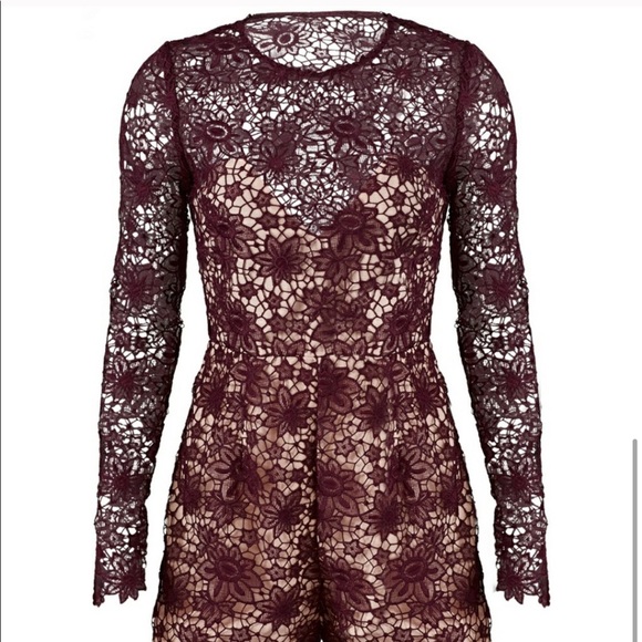 Stylestalker Plum Rosale Romper size small 💕 - Picture 4 of 4